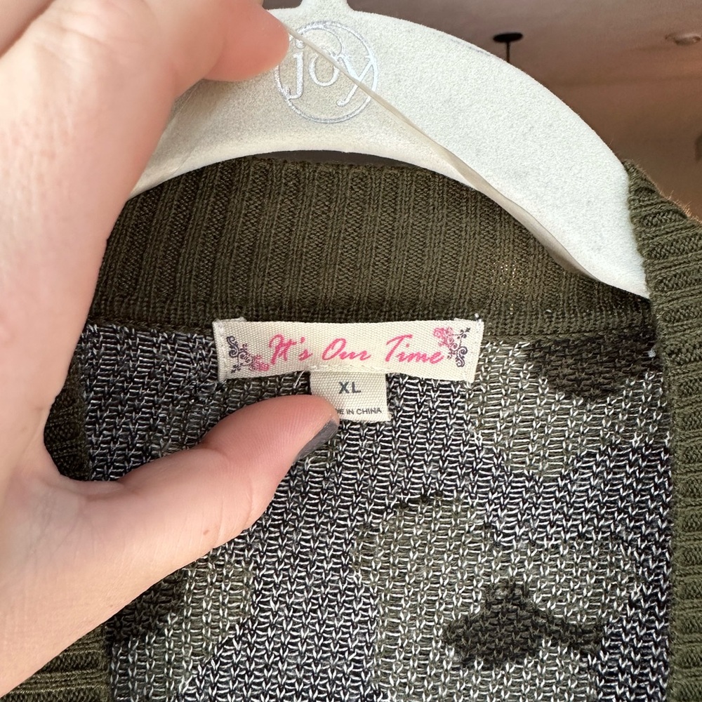 Leopard sweater - Picture 2 of 3